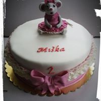Myška s volánikmi
